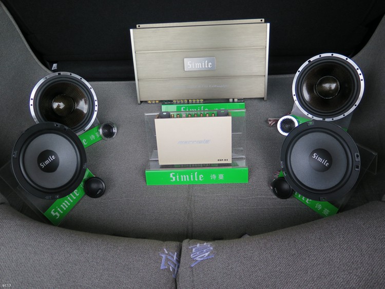 东莞车乐汇汽车音响：本田飞度改装诗蔓汽车音响系统，听DJ怒吼！