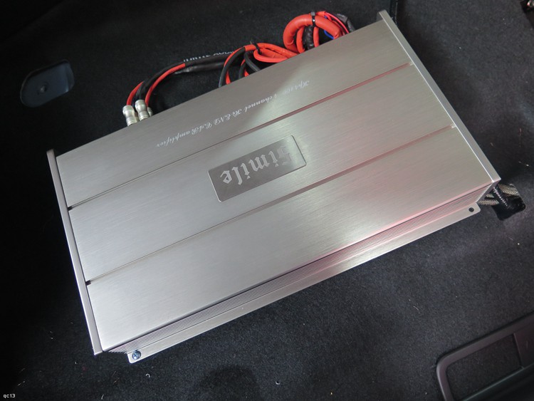 东莞车乐汇汽车音响：本田飞度改装诗蔓汽车音响系统，听DJ怒吼！