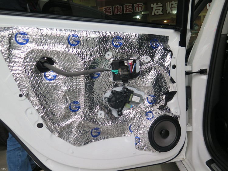 东莞车乐汇汽车影音：奥迪A4改装诗蔓汽车音响，音质清晰醇厚