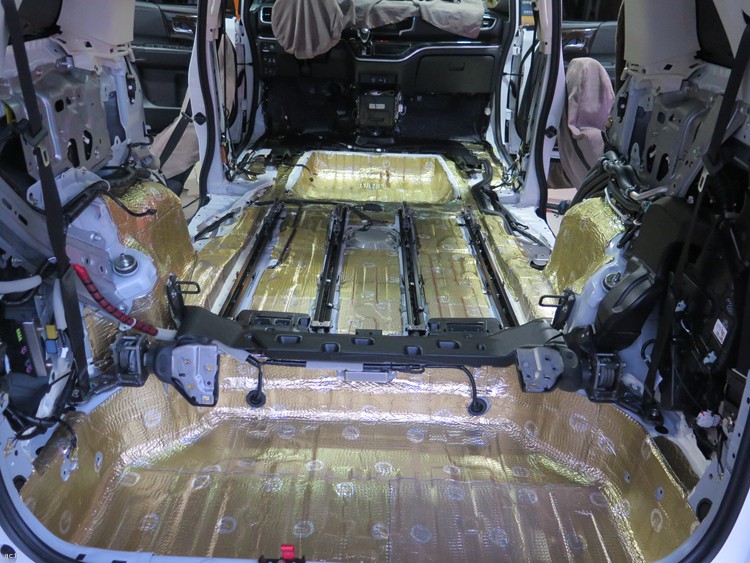 东莞车乐汇：本田奥德赛发烧音响改装，美国TRU功放彰显奢华气质！